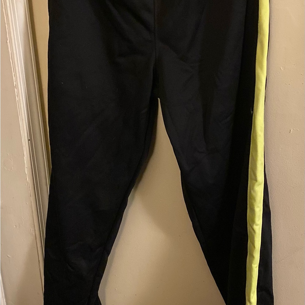Nike Joggers with Bright Yellow Drawstring